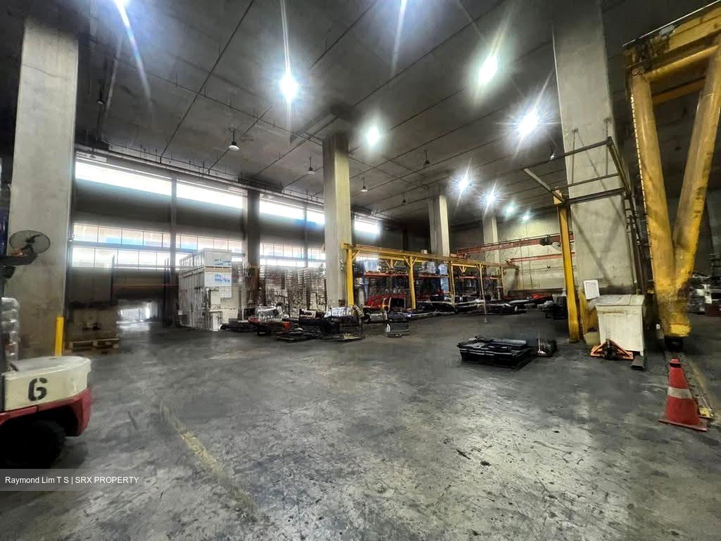 Joo Koon Road (D22), Factory #613318261